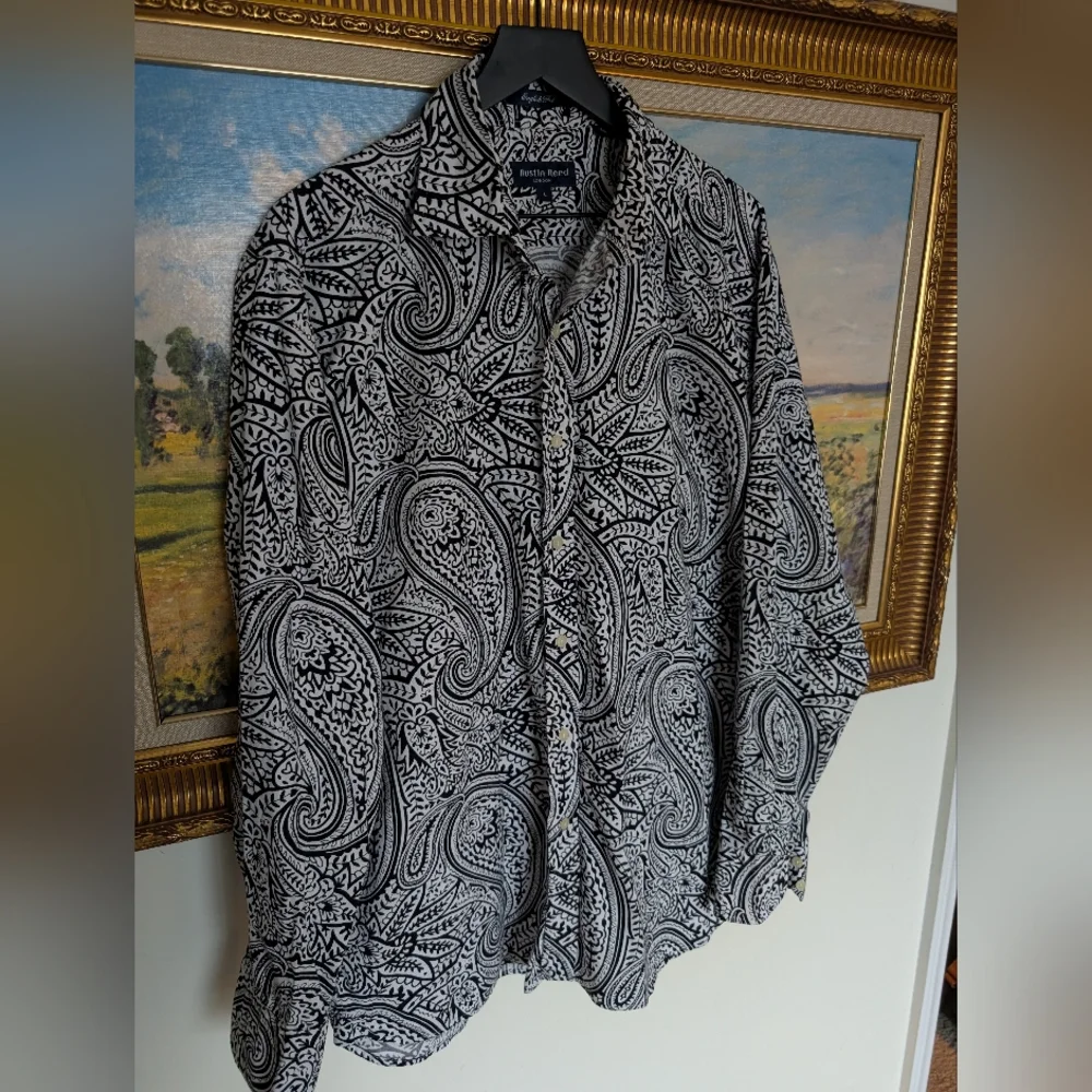 Austin Reed Black & White Paisley Shirt - Picture 2 of 6